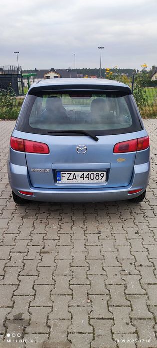 Mazda 2 z  2006r.