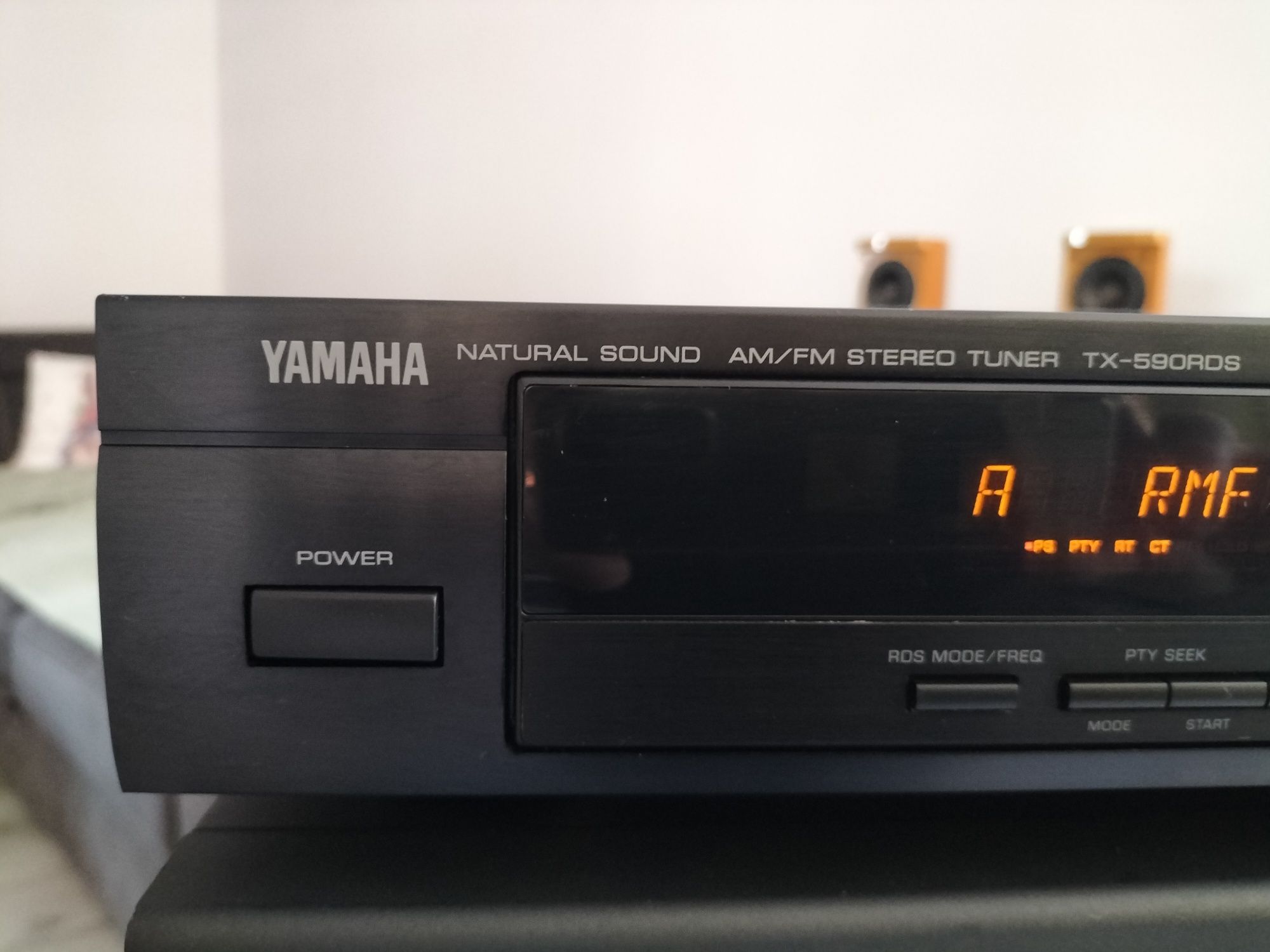 Tuner Radiowy Yamaha TX-590RDS