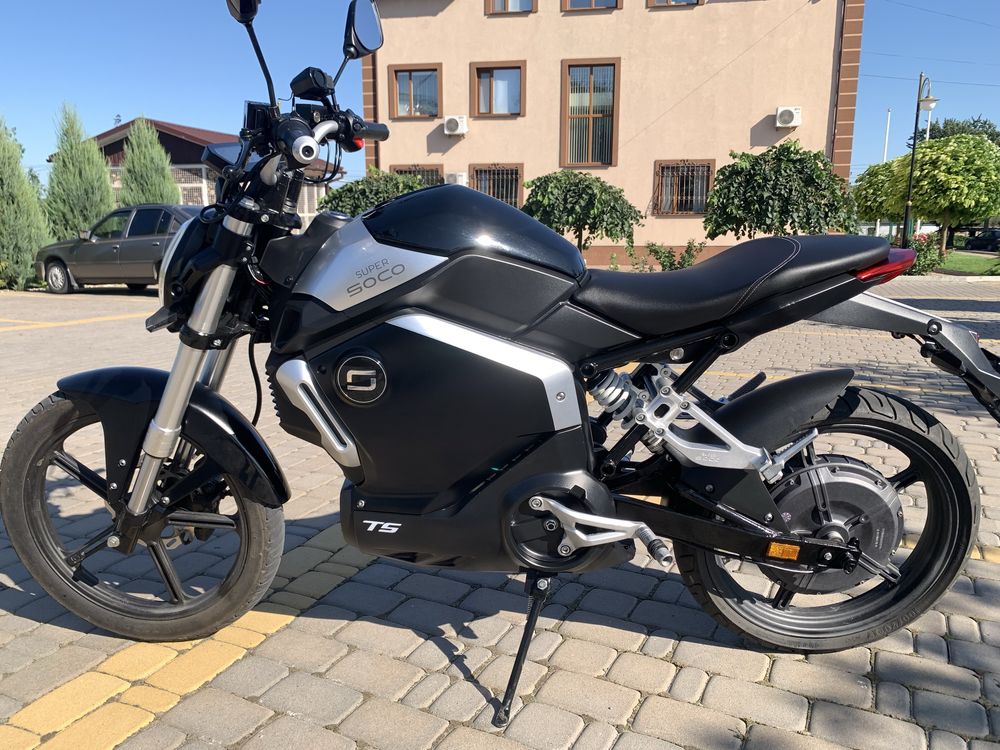 Електромотоцикл super soco