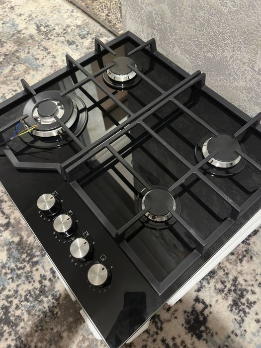 Продам Нову Варочну  панель газову  Electrolux