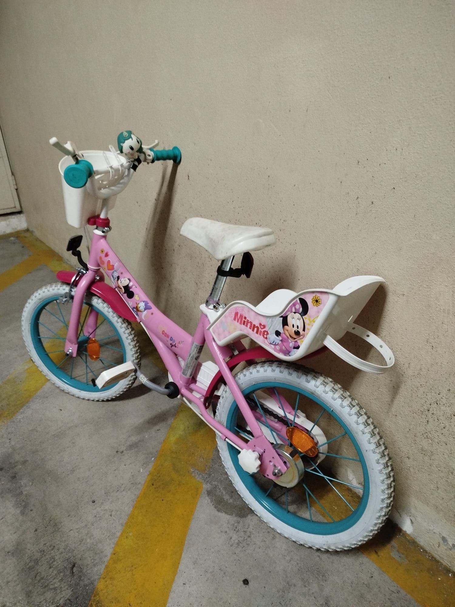 Bicicleta de menina roda 16