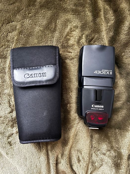 Спалах Canon 430 ex ii