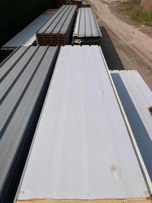 Płyta warstwowa dachowa gr 40 mm dł 900cm 1728m2