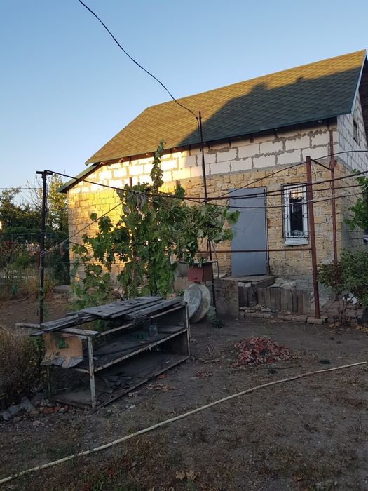 Продаётся дом у моря, пригород Черноморска.