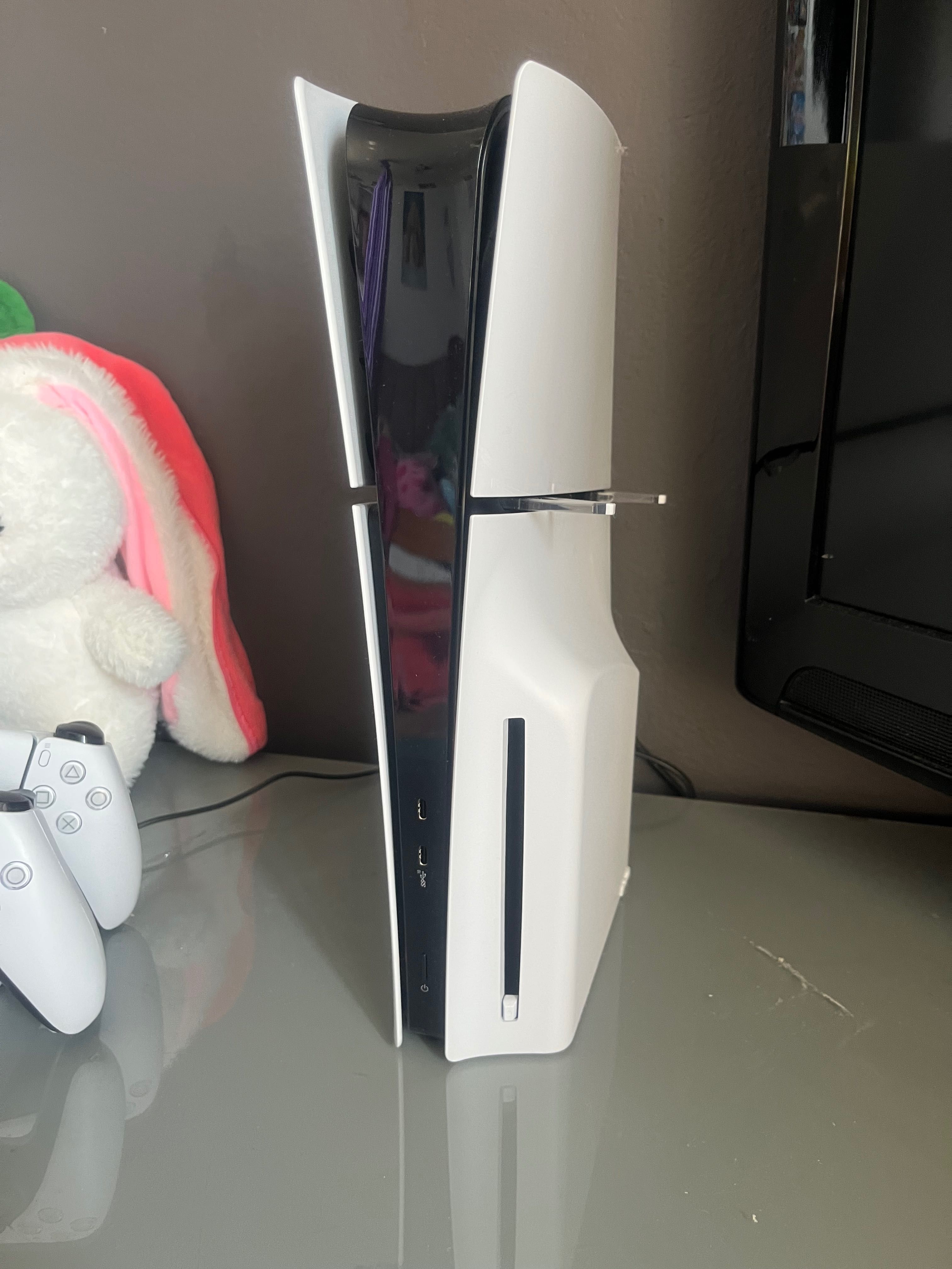 Sprzedam Play Station 5