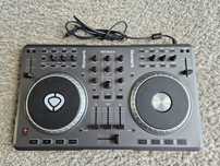 Mixer mikser audio numark mixtrack