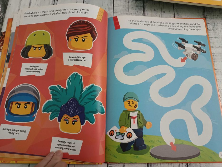 Дитяча книга англійською Lego Official Annual 2022