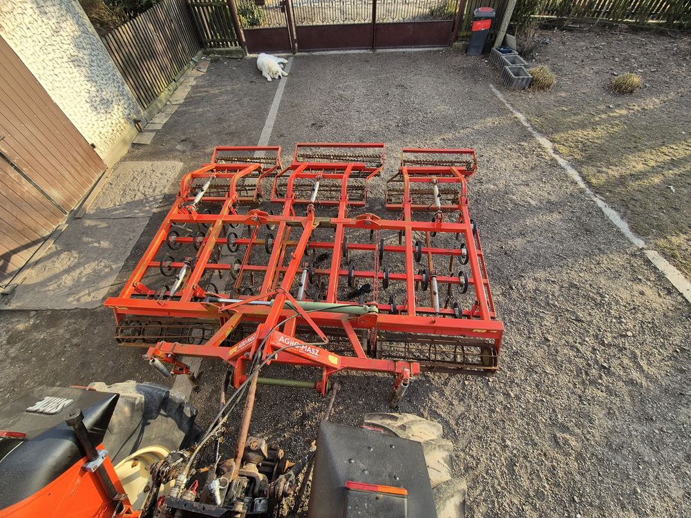 Agegat uprawowy przedsiewny skladany hydraulicznie 3,6