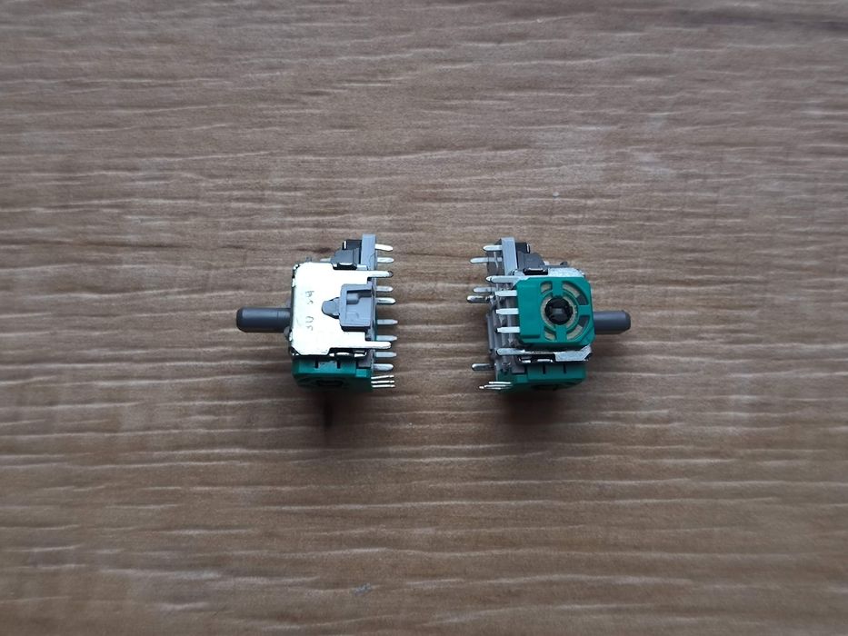 Oryginalne joysticki ALPS 3D do XBOX ONE / ONE S / ONE X
