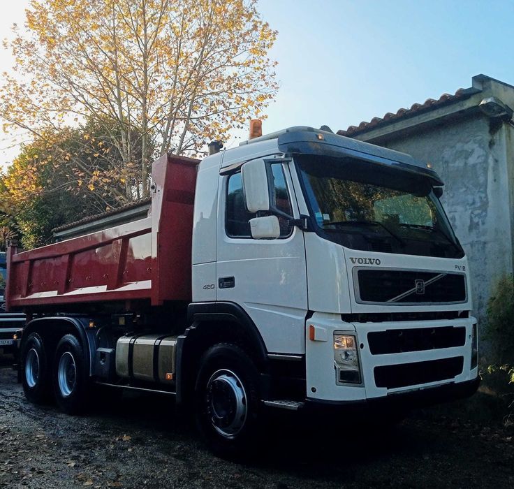 Volvo FM 12 6x4 Camião Bi Basculante
