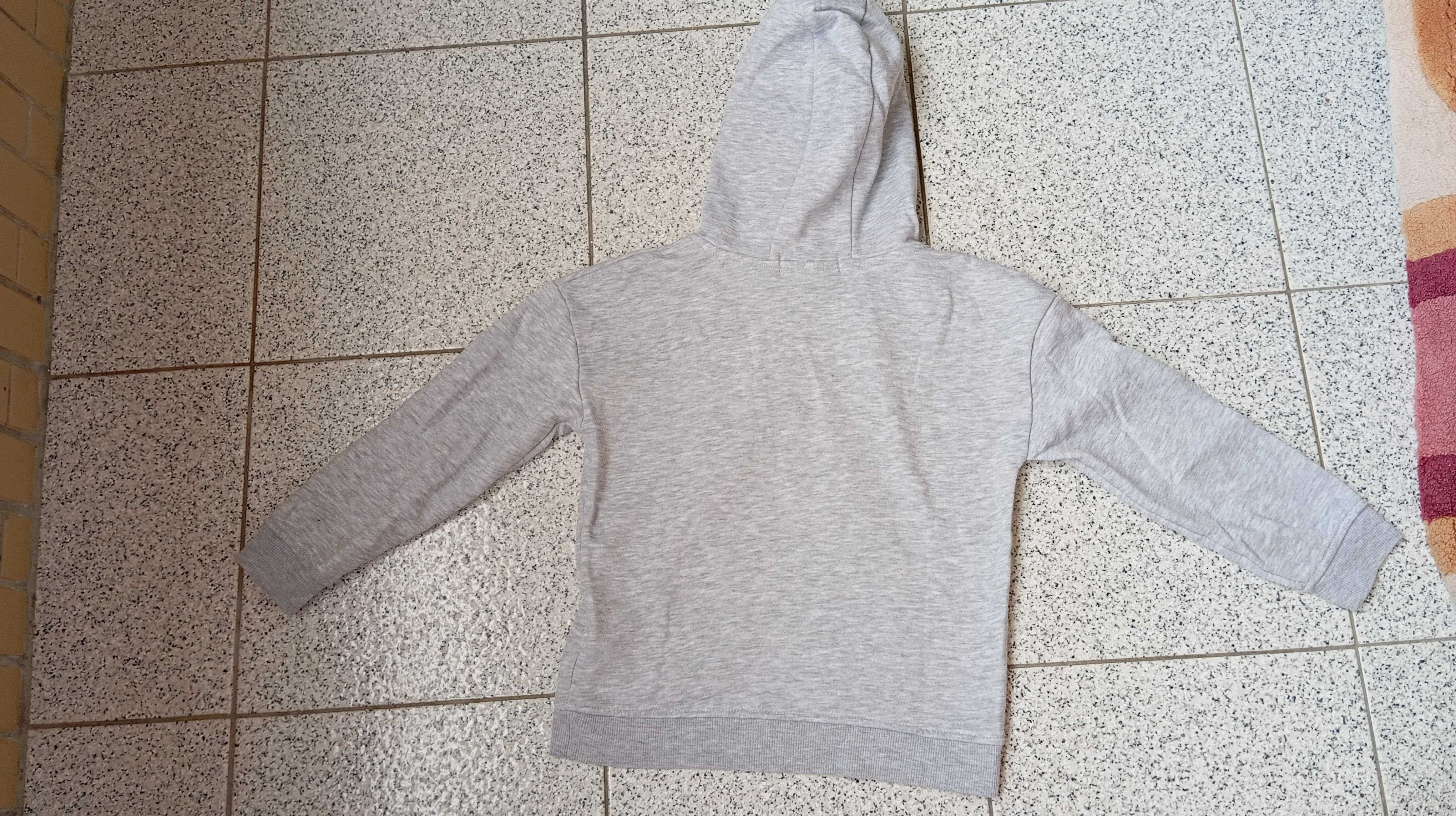 Camisola com capuz 6-7 anos