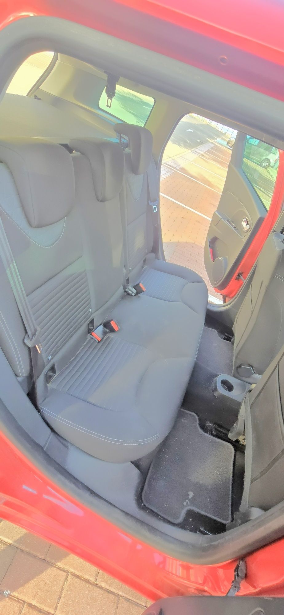 Renault Clio gasolina 90cv 132000 kms