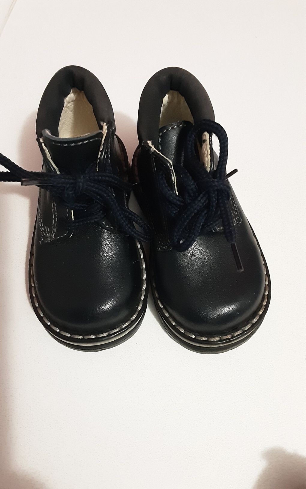 Botas de menino negras