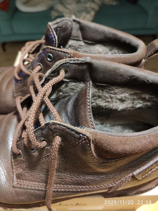 Чоловічі високі зимові черевики Clarks