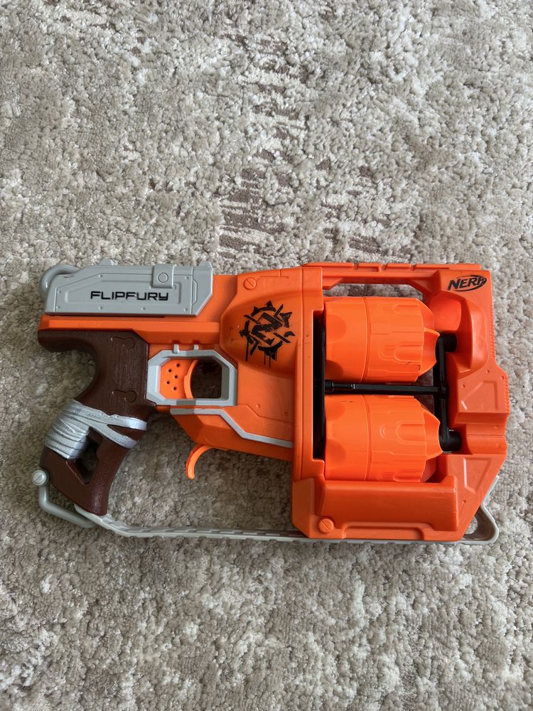 Пістолети Nerf Ньорф