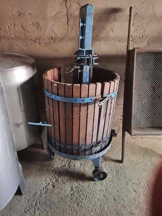 Material para fazer vinho