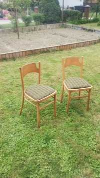 Dwa orginalne krzesła