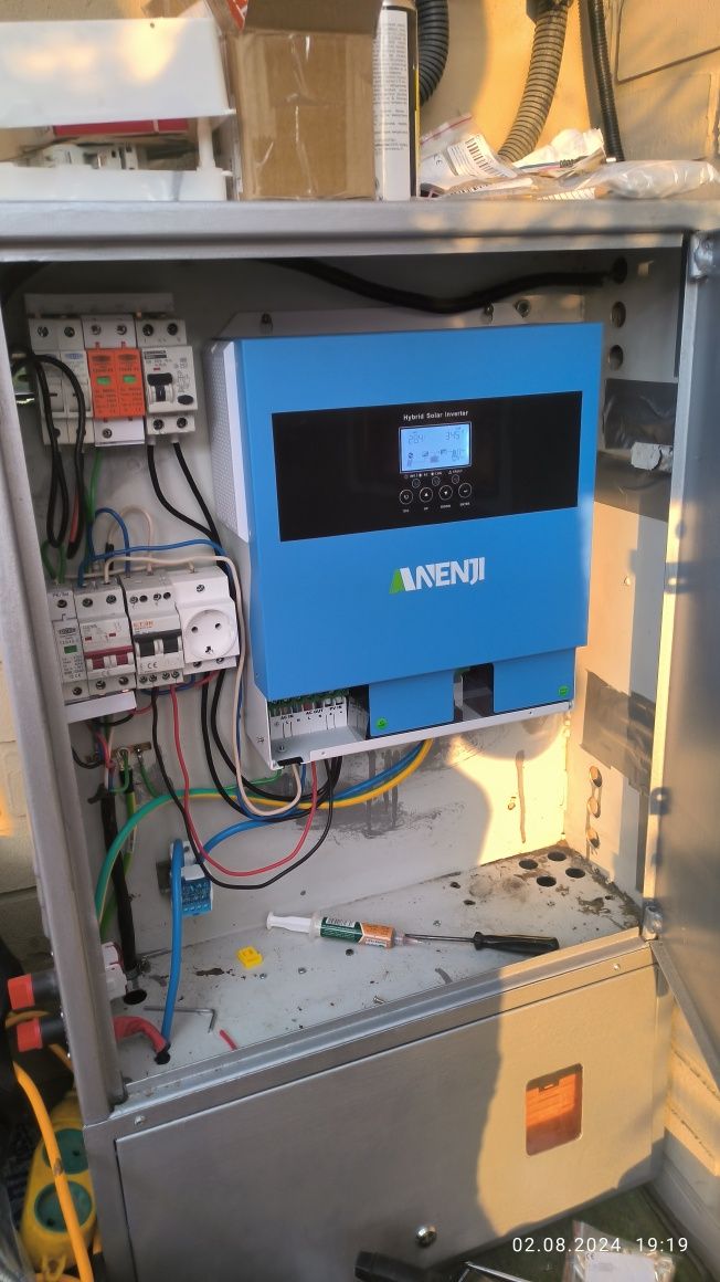 Гібридний інвертор Anenji 4kW 24в заводське виготовлення