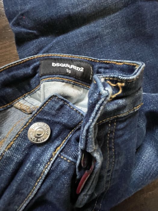 Джинси Dsquared2