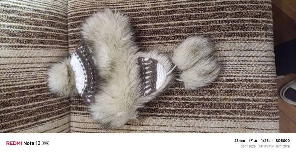 Sprzedam czapkę nową uszatkę