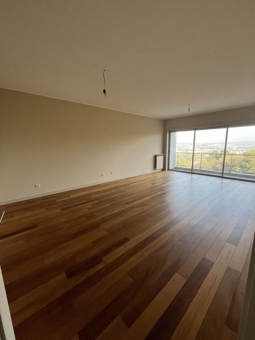 Excelente T3 em Quinta de Cravel Vila Nova de Gaia