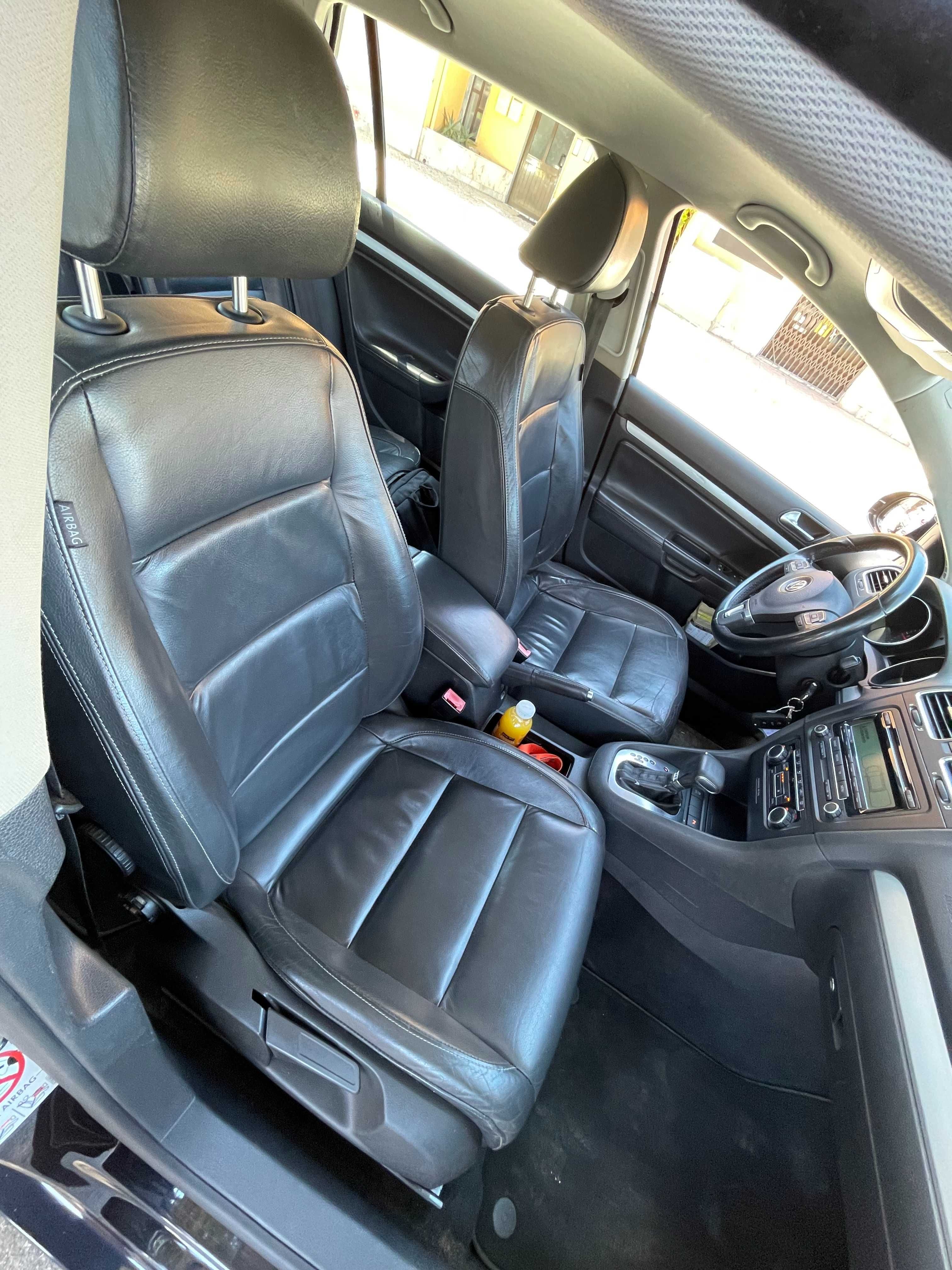 Volkswagen Golf VI 1.6 TDI Comfortline PROBLEMA COM A DSG