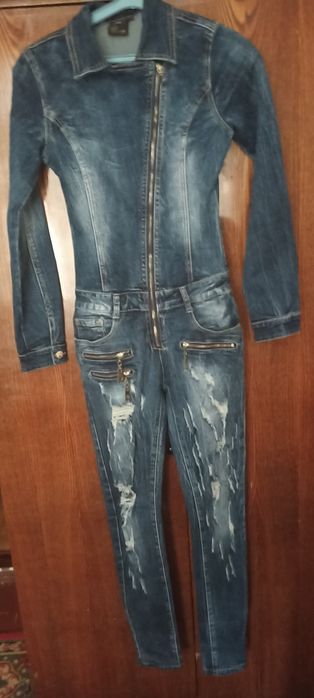 Джинсовый женский комбинезон на худенькую девочку, девушку