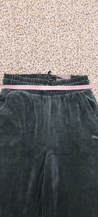 Нові жіночі велюрові штани Puma