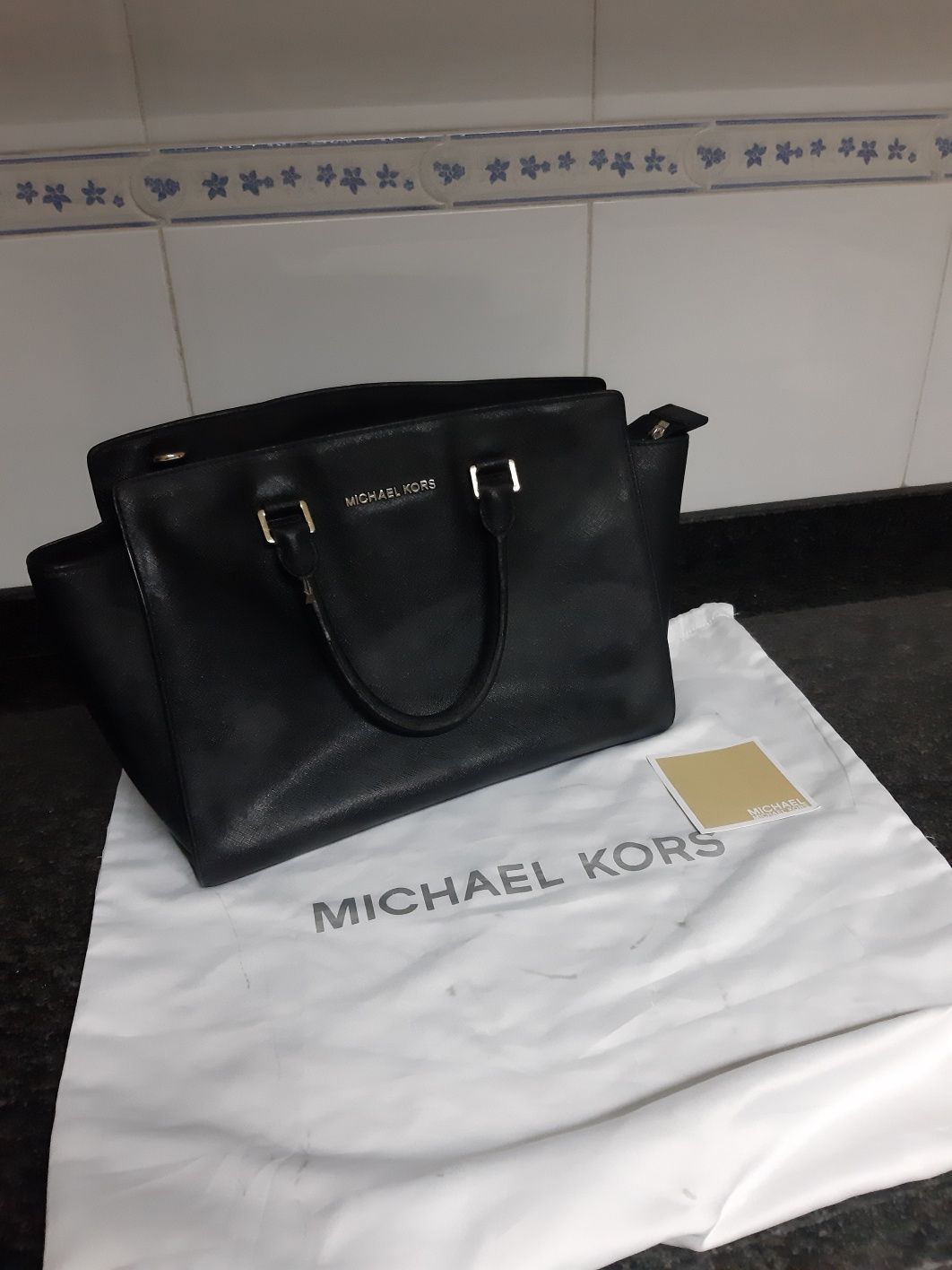 Mala Michael kors preta