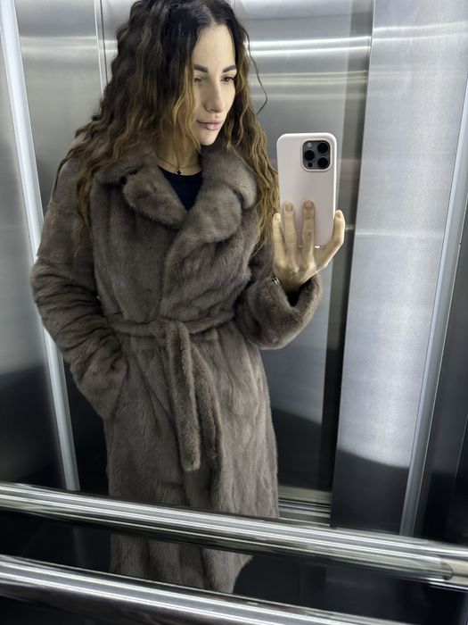 Продам норковую шубу. Премиум мех