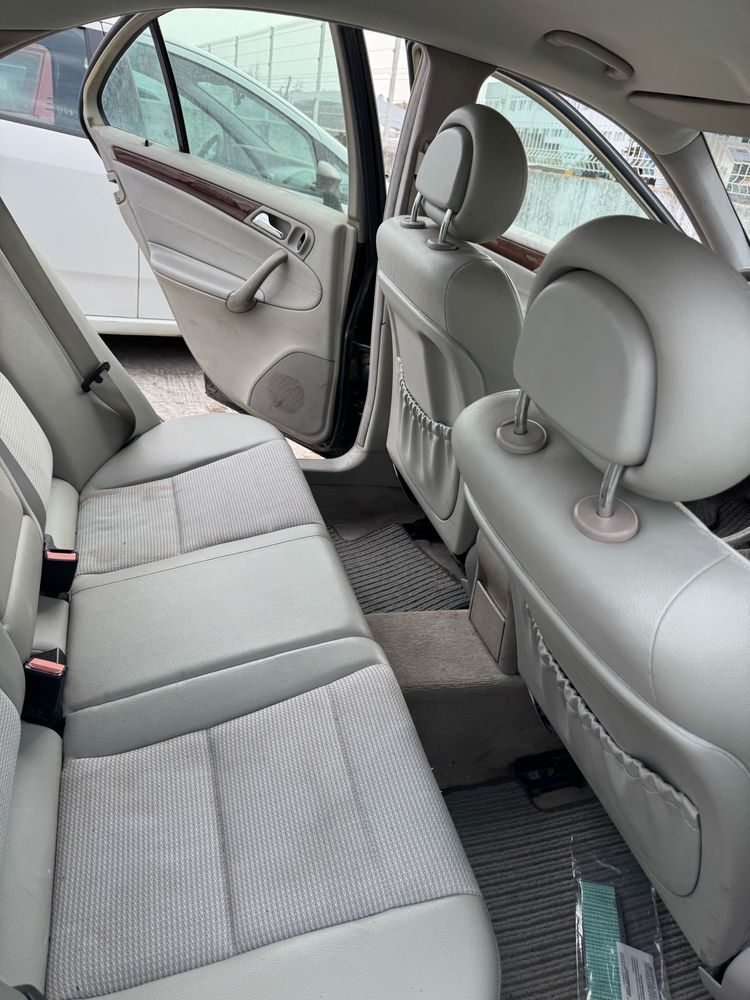 Mercedes C 220 CDI 2002 para pecas ou reparar