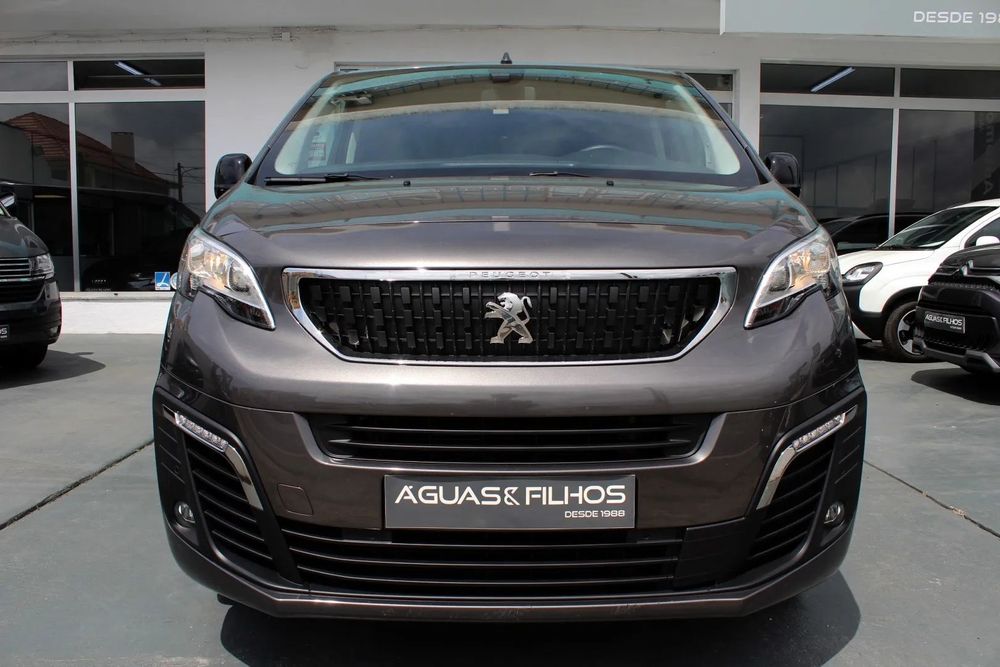 Peugeot Traveller 1.5 BlueHDi L2H1 Active Standard