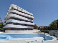 T2+1 Novo, em condomínio fechado, c/ Piscina, jardim e churrasqueira.