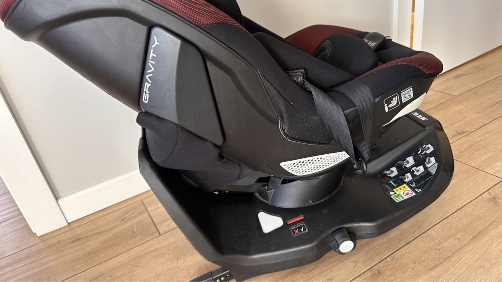 Jane gravity obracany fotelik jak cybex 360