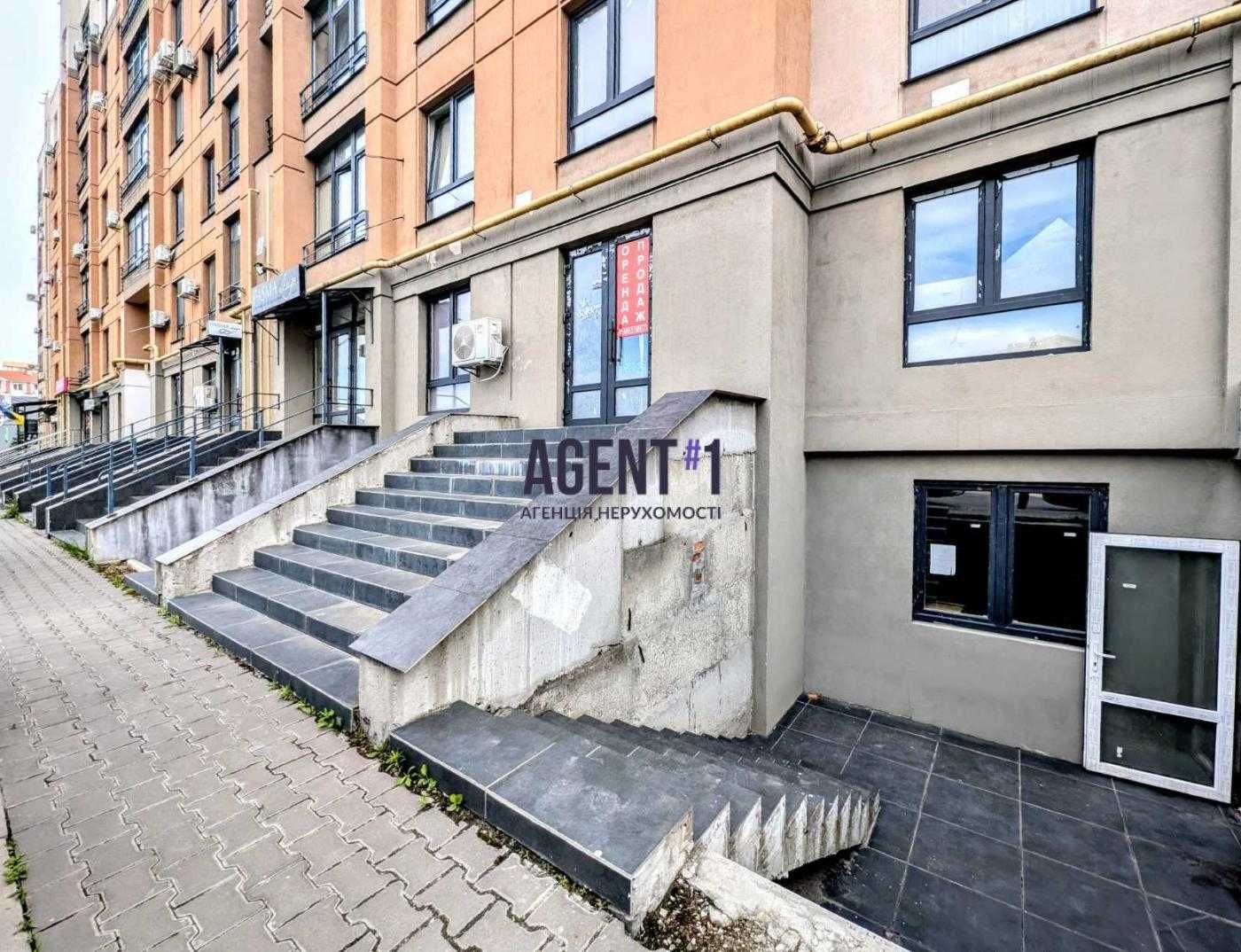 Продаж нежитлового приміщення з фасадним входом ЖК Барселона