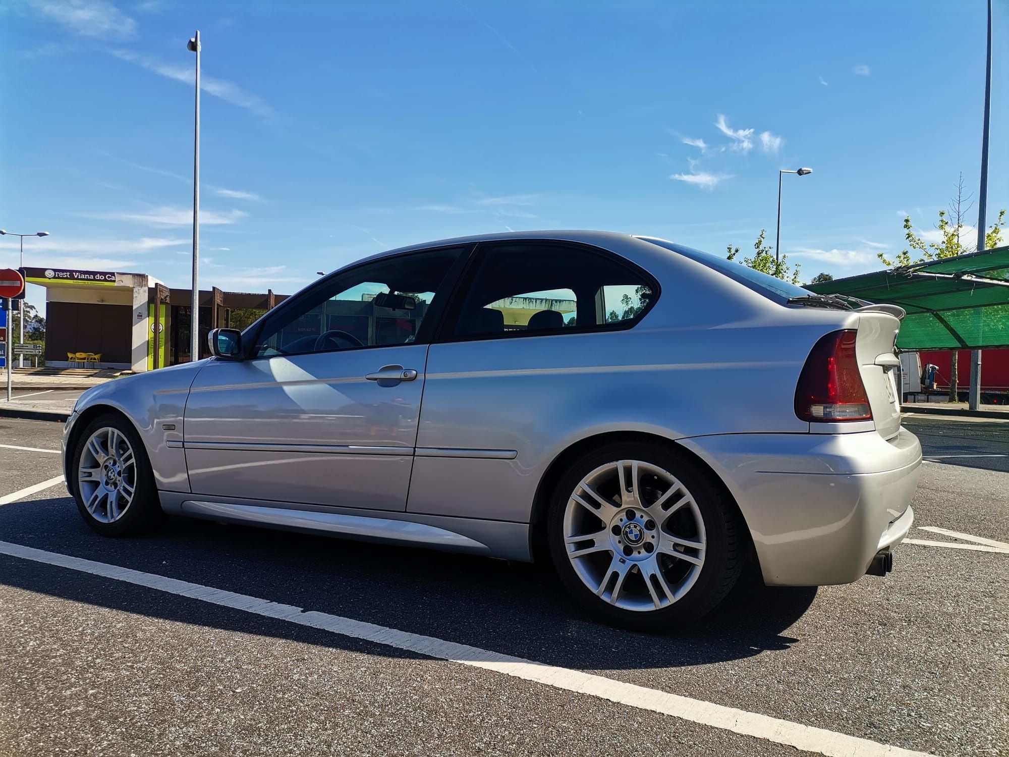 BMW 320 compact m (E46)