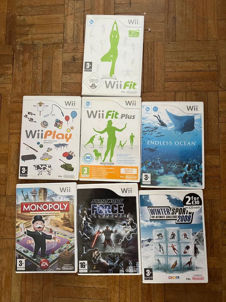 Wii com plataforma e jogos