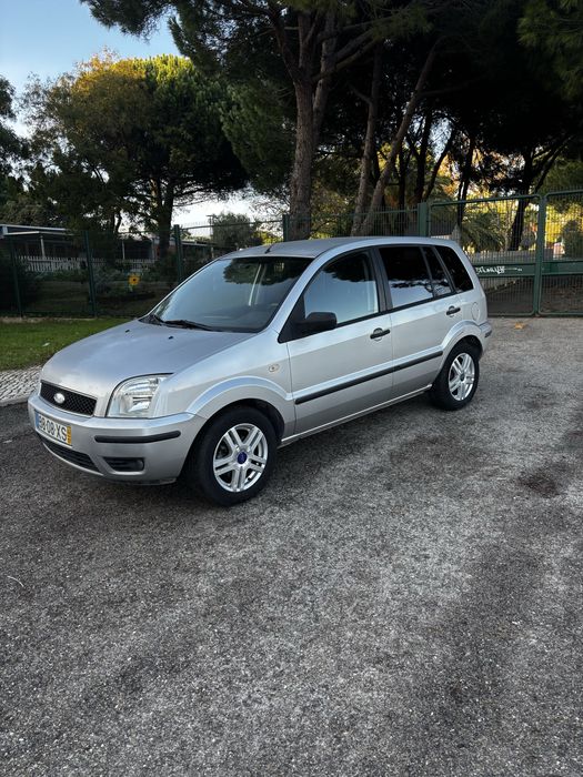 Ford Fusion Trend apenas 123.000 km