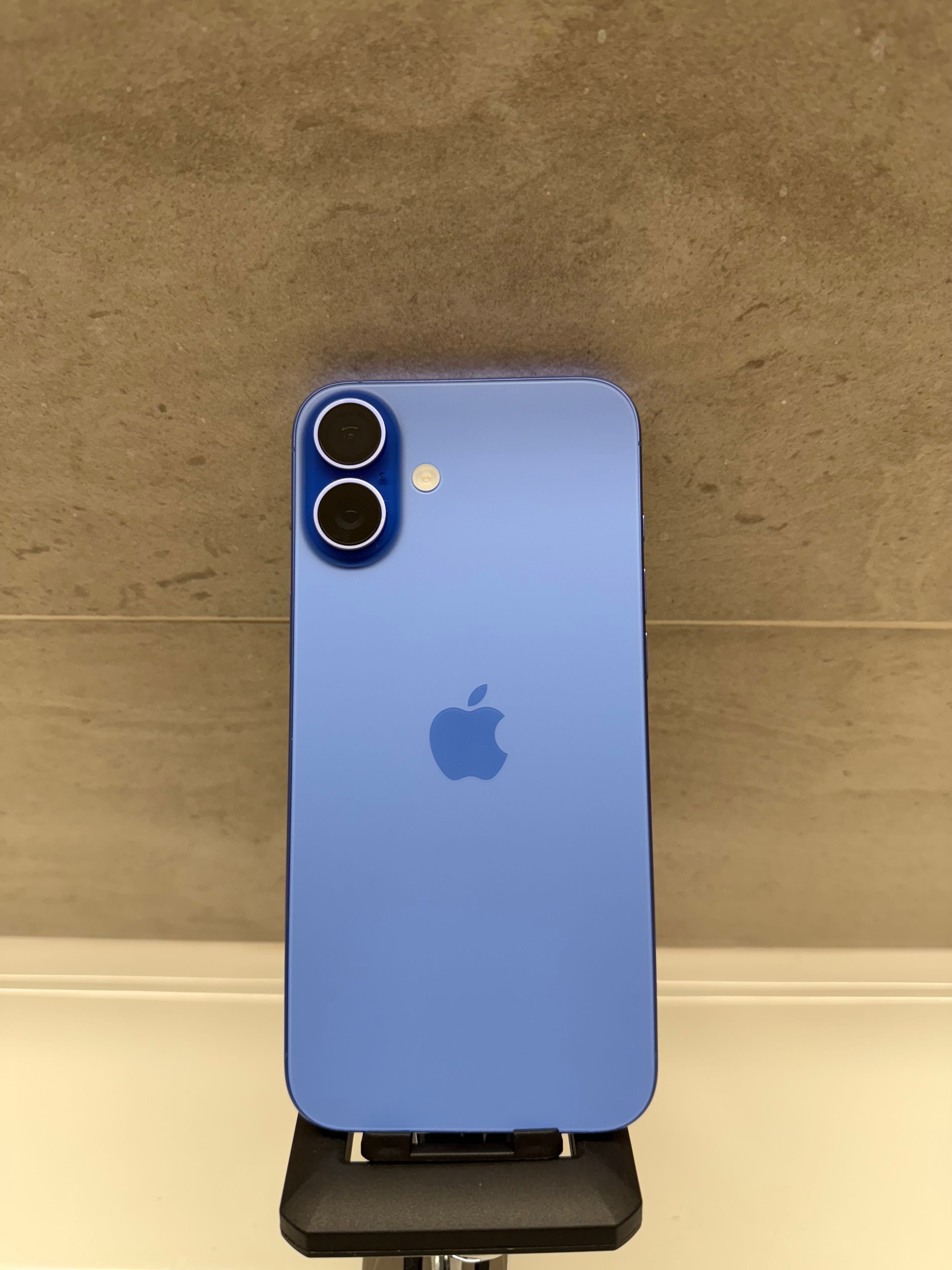 Iphone 16 Plus Como novo