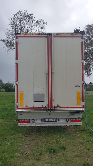 Ruchoma podłoga KNAPEN