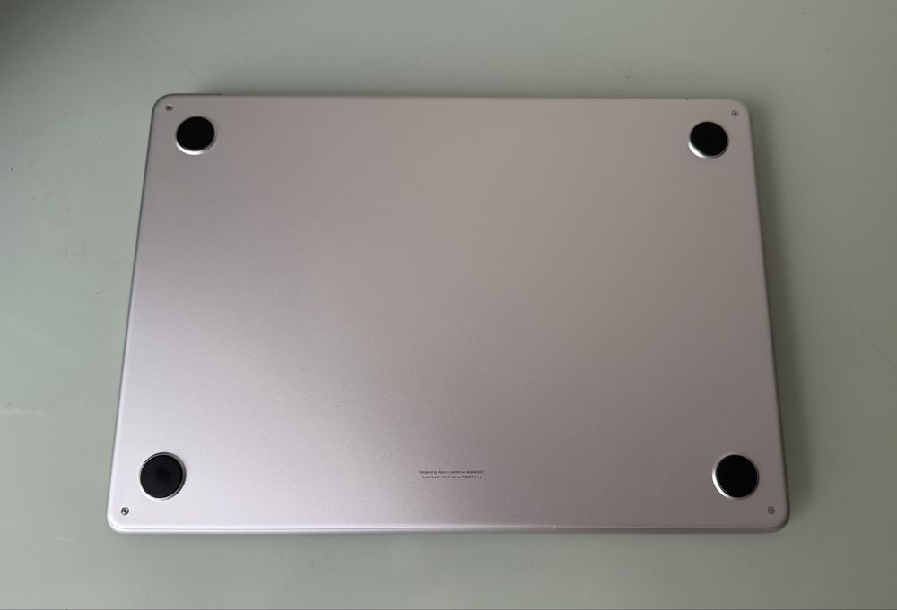 MacBook Air M2 13.6’ 2022 16Gb 1Tb A2681 Silver