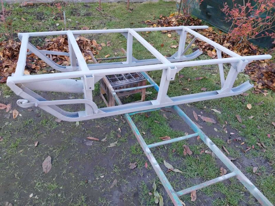 Сани для коней гужовий транспорт санчата лижі металеві кінні санки