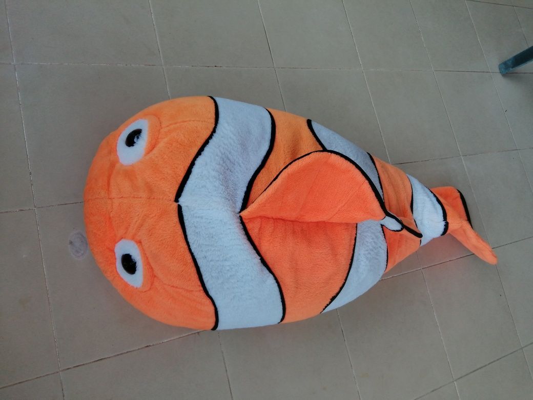 Puff Nemo / peluche "gigante"