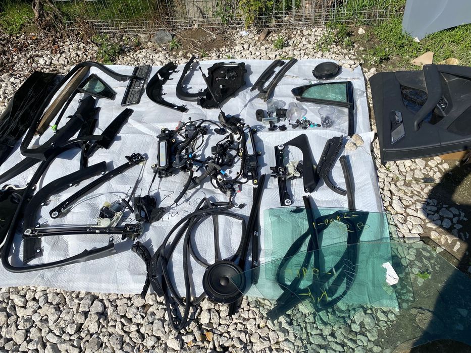 Jaguar  i-pace osprzęt drzwi prawe przod