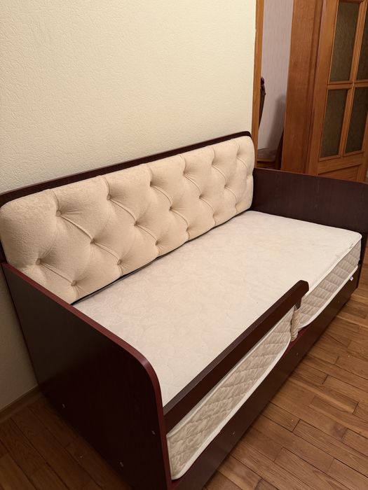 Дитяче диван -ліжко