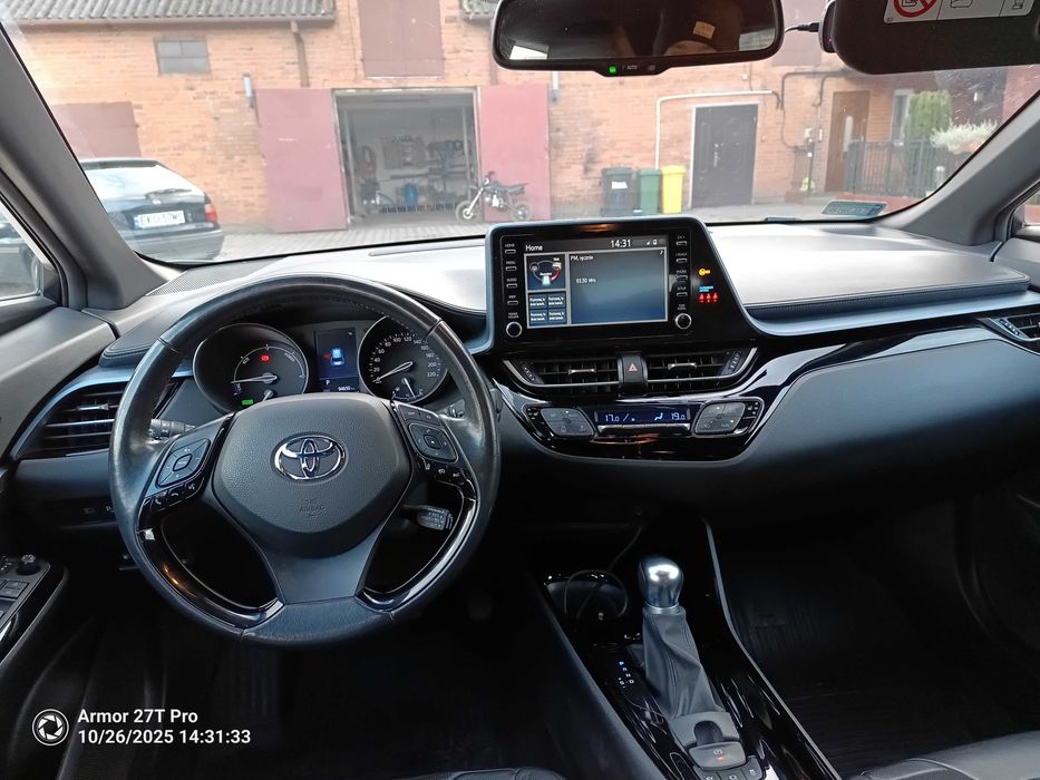 Toyota C-HR  hybryda 2.0 184km Selection  Gwarancja