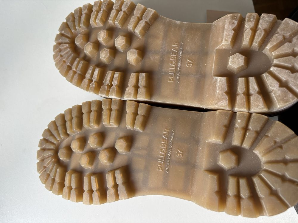 Buty Pull&Bear 37 czarne platforma półbuty mokasyny sznurowane