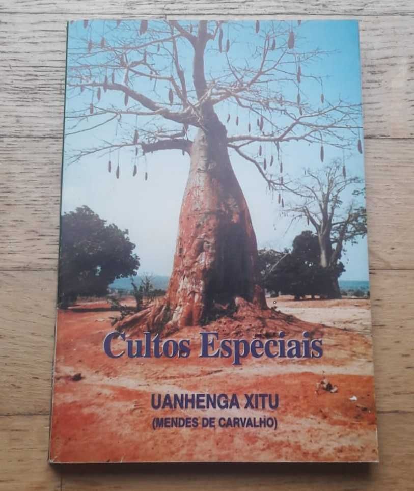Cultos Especiais, de Uanhenga Xitu (Mendes de Carvalho)