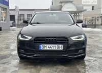 Audi a4 2015.