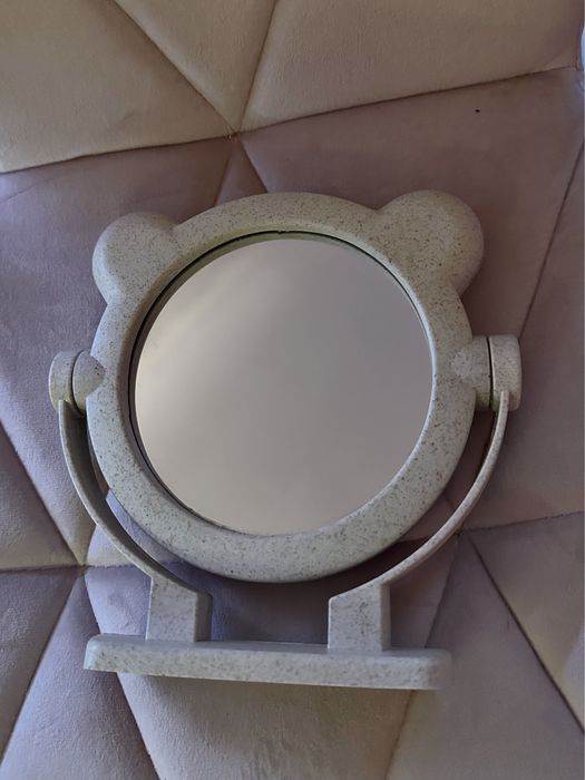 Lusterko dwustronne beżowe marmur miś